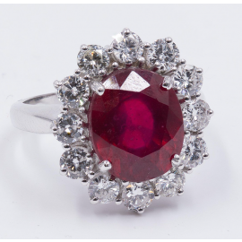 EVA LONGORIA -  shows off huge ruby and diamond engagement ring 