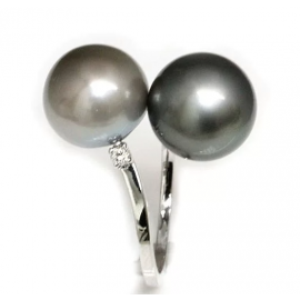 Gray and dark Grey duo pearls Ring 14K White Gold Princess Diamond 