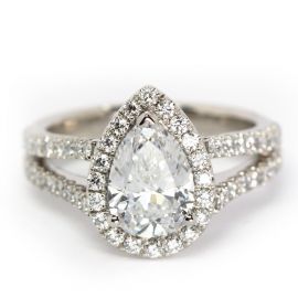 PARIS HILTON - SPLIT SHANK HALO SETTING PEAR SHAPE DIAMOND RING 